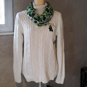 ❤ Croft & Barrow white sweater